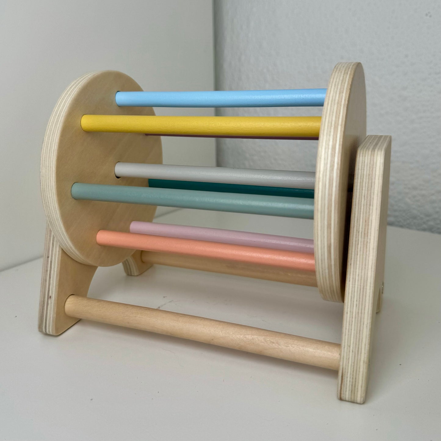 WOODEN HAY ROLLER