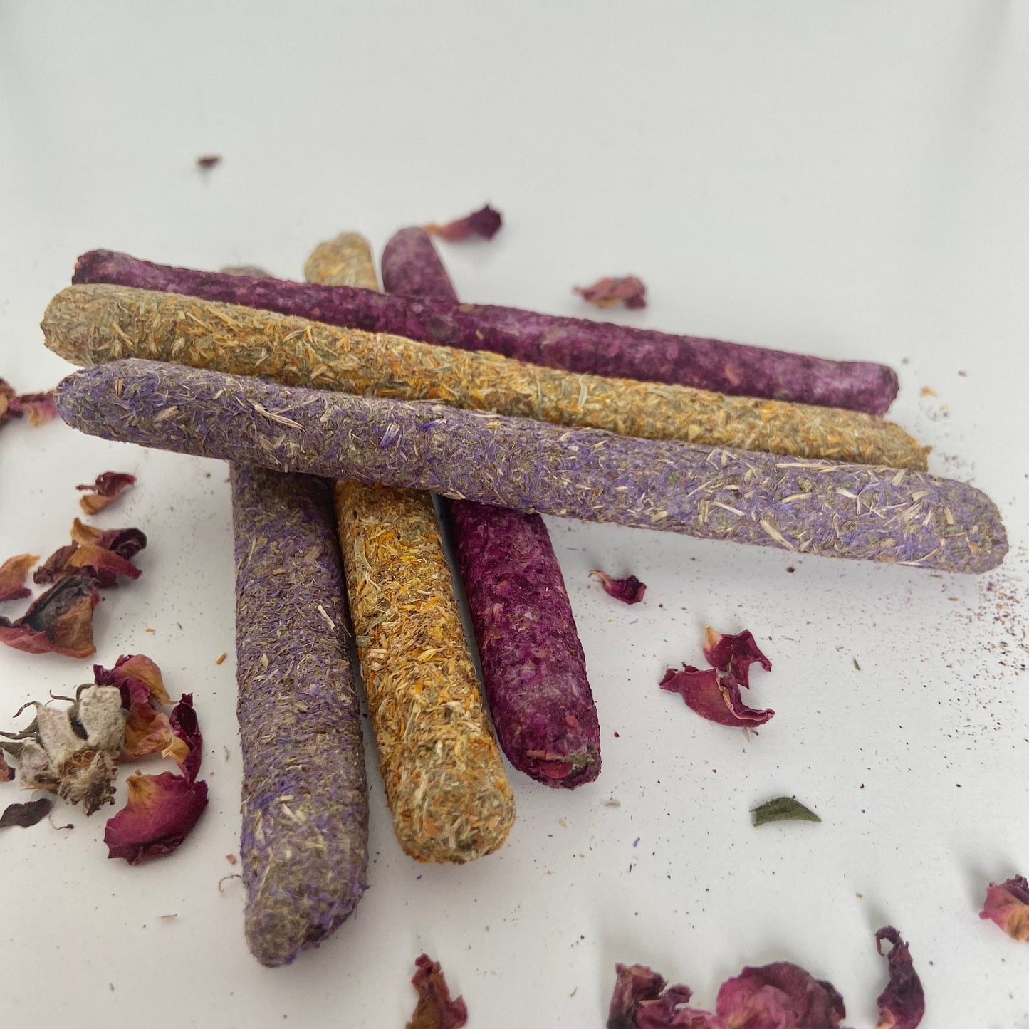 FLORAL CHEW STICKS