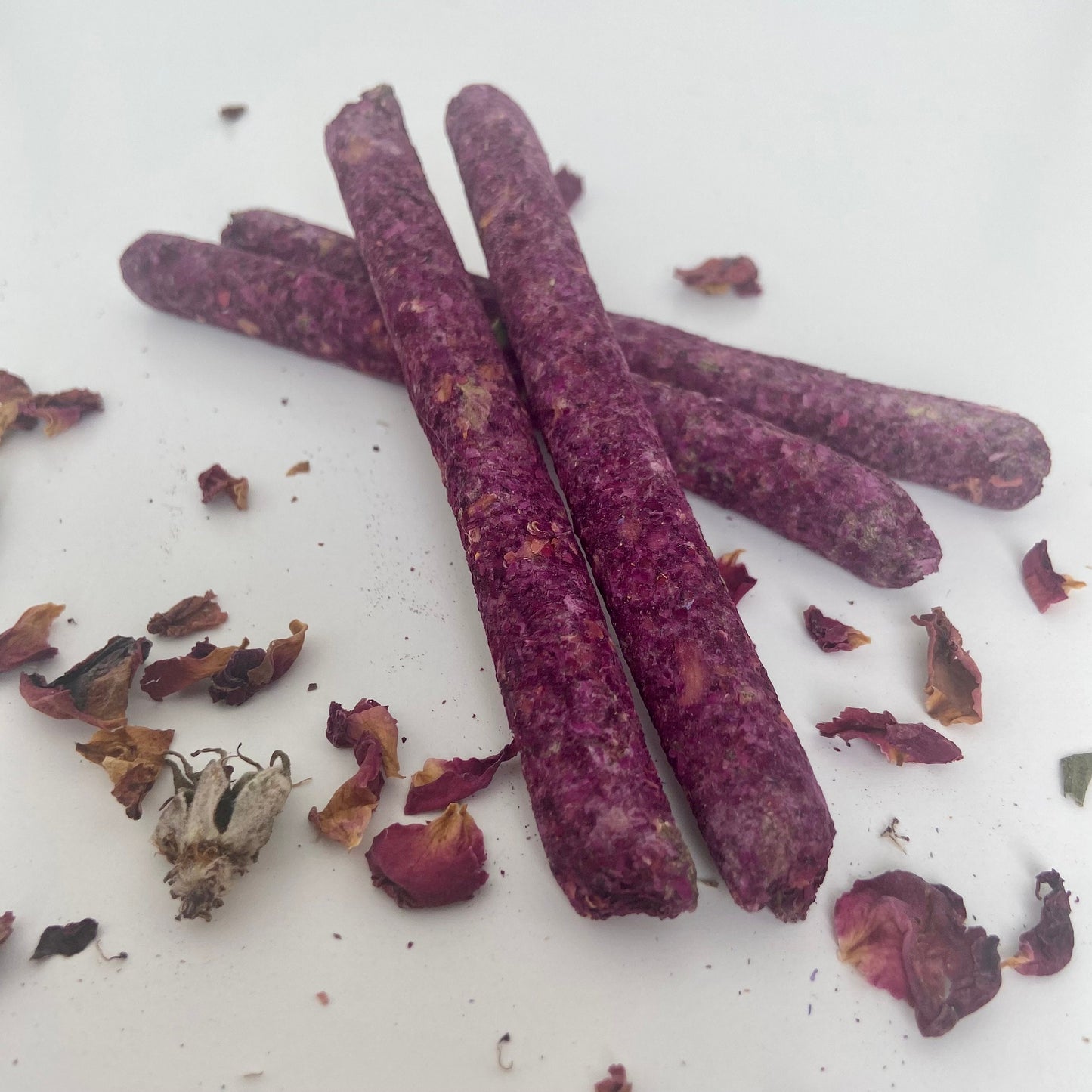 FLORAL CHEW STICKS