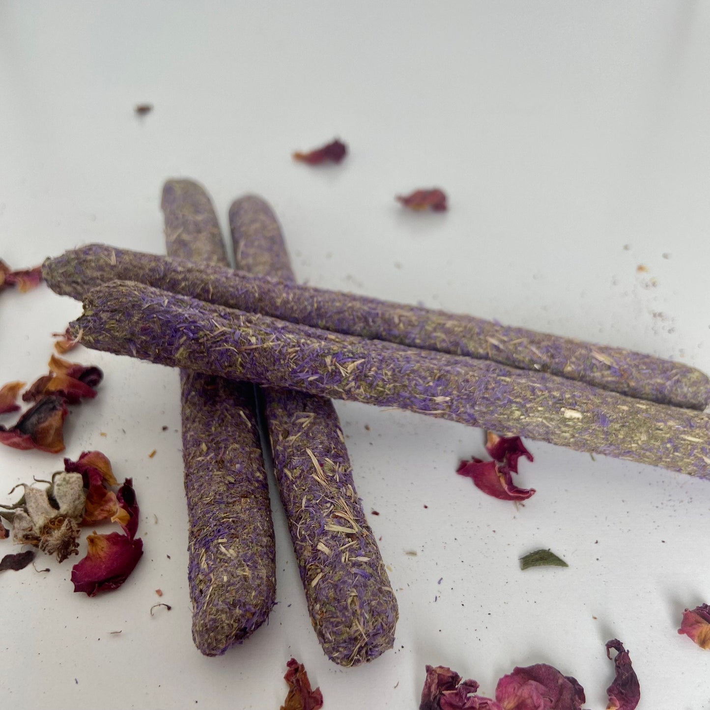 FLORAL CHEW STICKS