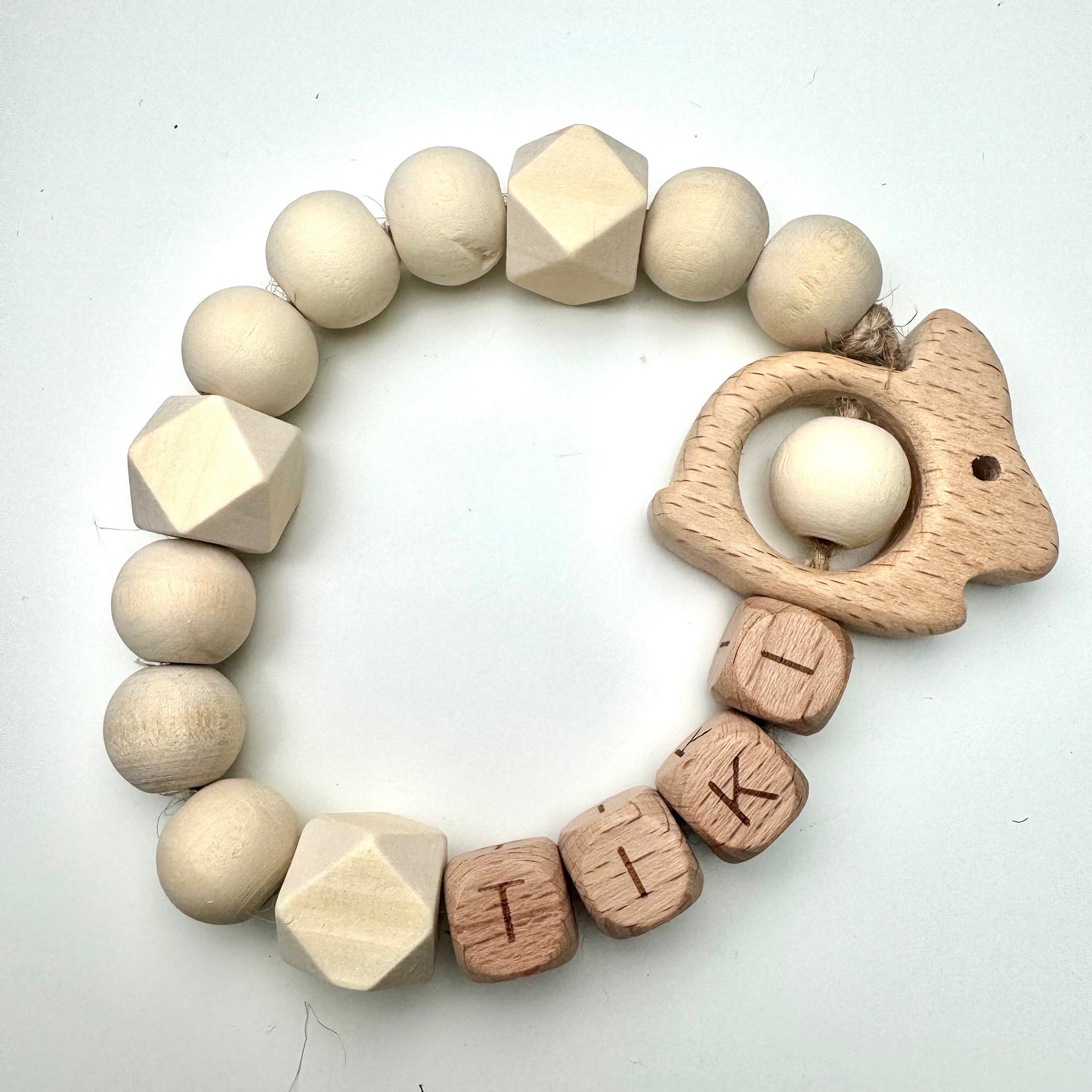 PERSONALISED WOODEN TOSSRING